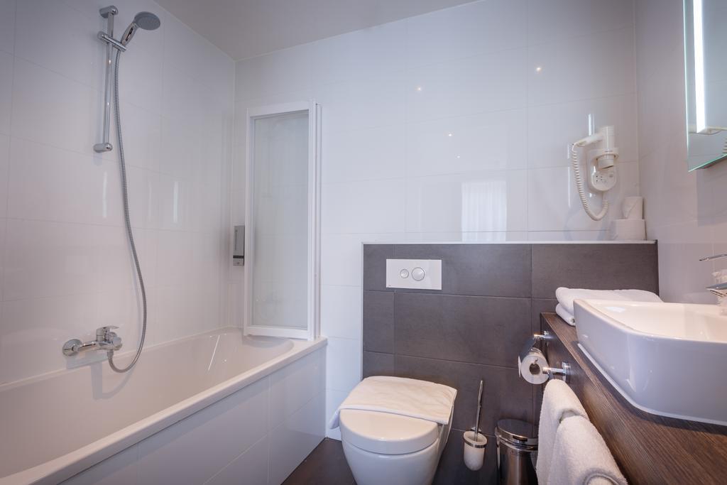 Joy Hotel Amsterdam Exterior photo